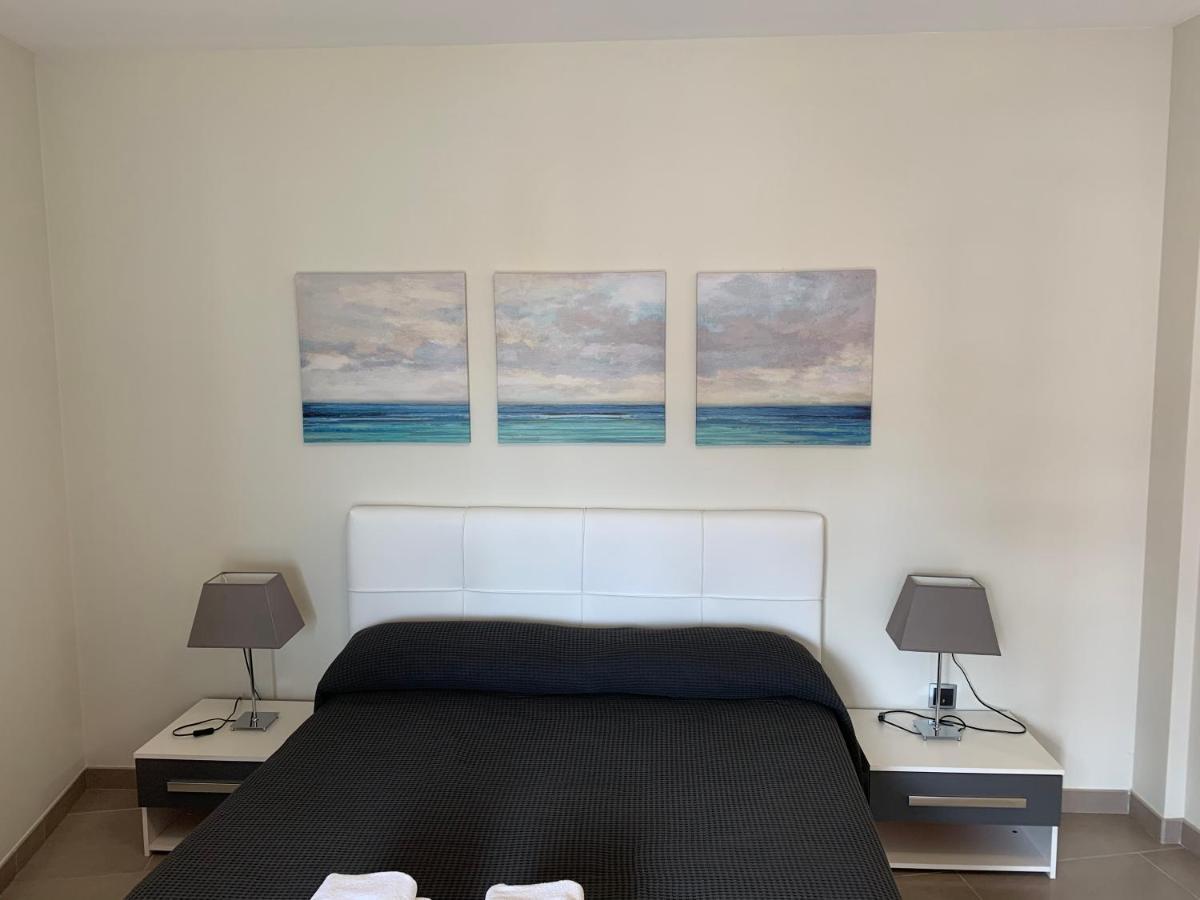 Apartaments Lamoga- Spai Torredembarra Buitenkant foto