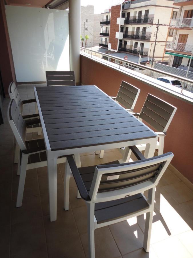 Apartaments Lamoga- Spai Torredembarra Buitenkant foto